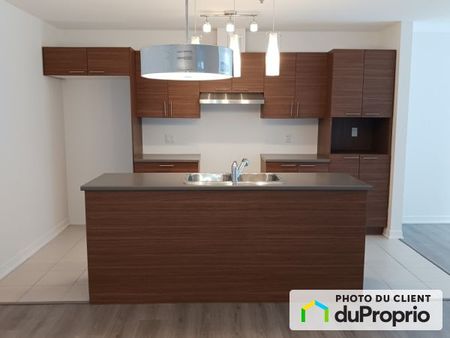 9 rue Saint-Pierre, St-Constant à louer - Photo 2