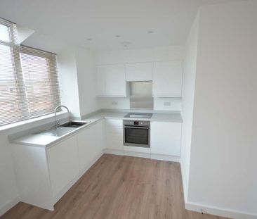 Kingshott House, 83 East Street, Epsom, Surrey, KT17 1FA - Photo 1