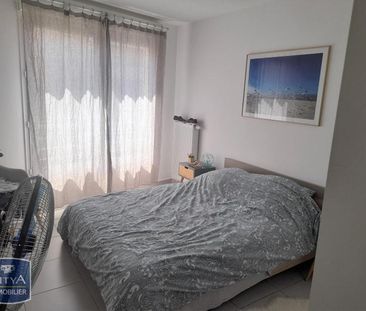 Location Appartement 3 pièces 58m² MARSEILLE 6ème - Photo 3