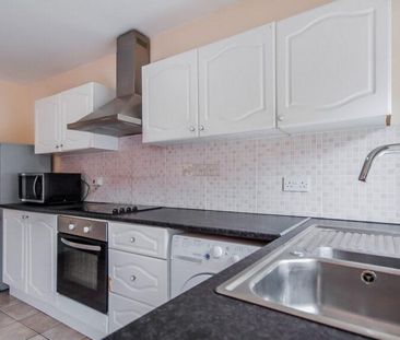 4 bedroom maisonette to rent - Photo 6