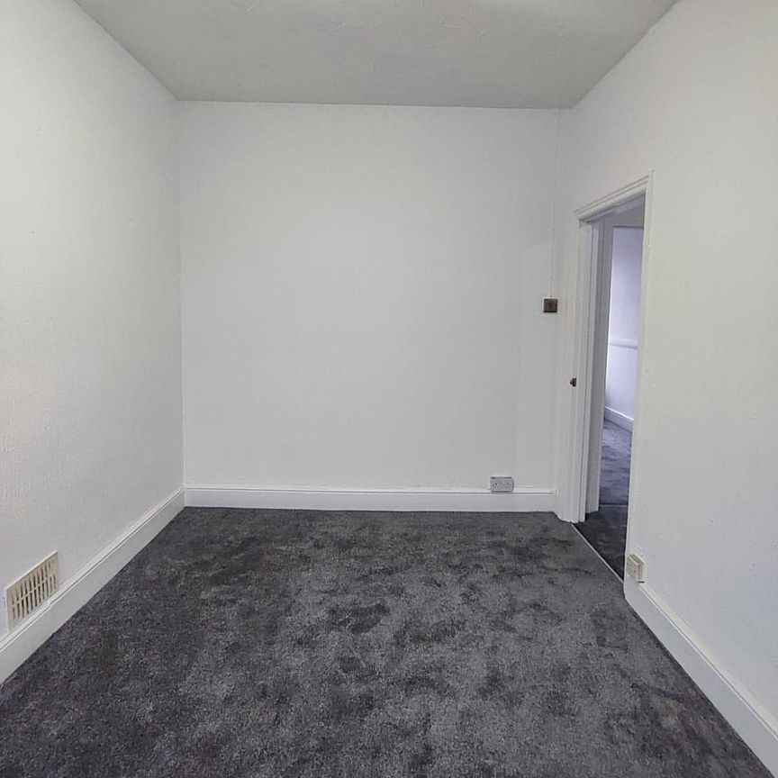 £850 PCM, Spacious Newly Refurbished One Bedroom First Floor Flat in Dogfield Street, Cathays, Cardiff, CF24 4QJ - Photo 1