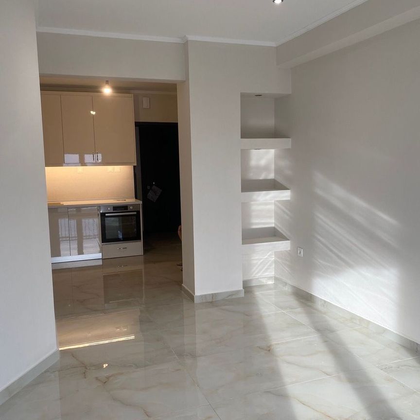 Studio/Γκαρσονιέρα για ενοικίαση - Νεάπολη, - Photo 1