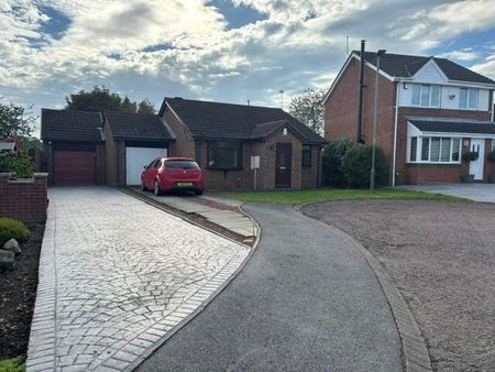 2 bedroom detached house to rent - Photo 5