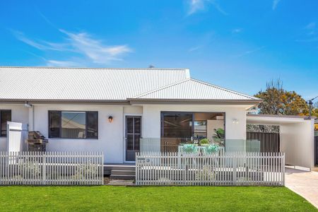 14B Surf Street, Long Jetty, NSW 2261 - Photo 5