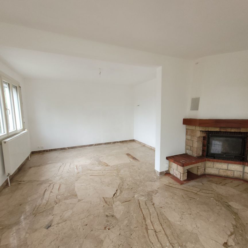 Location Maison 4 pièces 115m² MESSIGNY ET VANTOUX 21380 - Photo 1