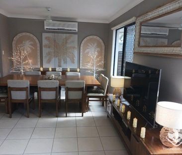 Quiet home, Royal Palms Estate - Photo 4