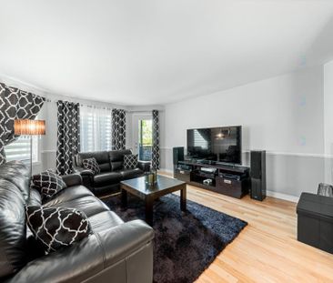 UN PETIT BIJOU! Situé dans le prestigieux- 4-1-2-Condo à louer - Photo 4