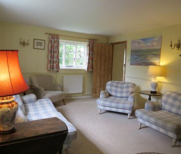 3 bedroom detached house to rent - Photo 2