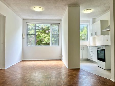 7/7A Bank Street, Meadowbank NSW 2114 - Apartment For Rent | Domain - Photo 3