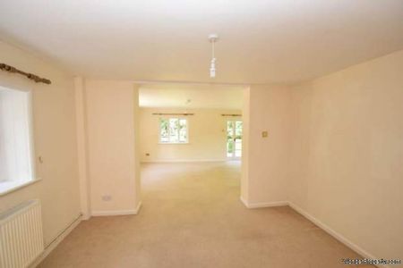 3 bedroom property to rent in Watlington - Photo 4