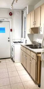 Rosedale/Summerhill!! One Bedroom! - Photo 4