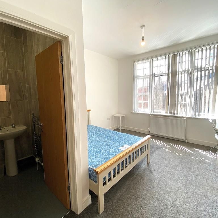 1 bedroom property to rent - Photo 1