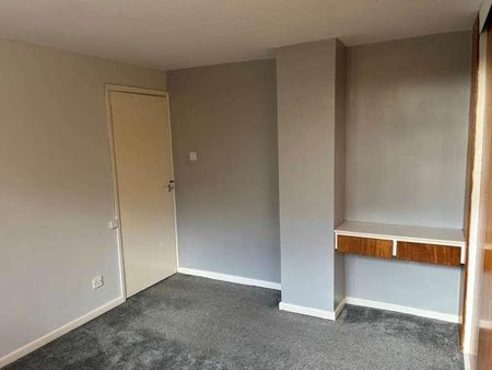 Broughton Astley, Leicester, LE9 - Photo 2