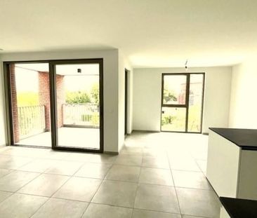Appartement te huur - Photo 1