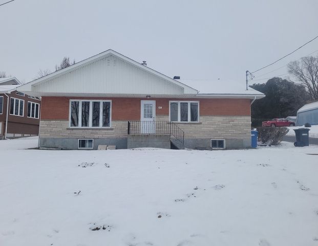 À louer / Maison de plain-pied - Photo 1