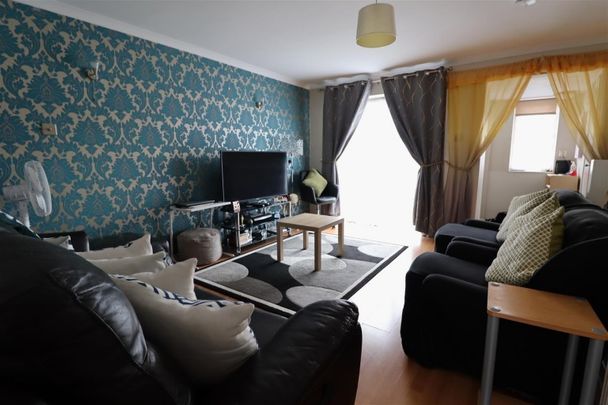3 BED Semi-detached house To rent - Photo 1