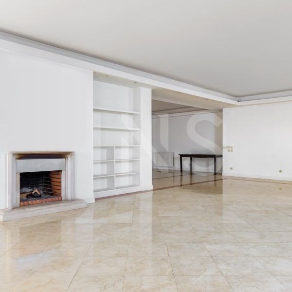 Apartamento T5 em Lisboa - Photo 1