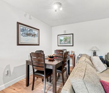 For Lease - 372 Trafalgar Road, Oakville, Ontario - Photo 1