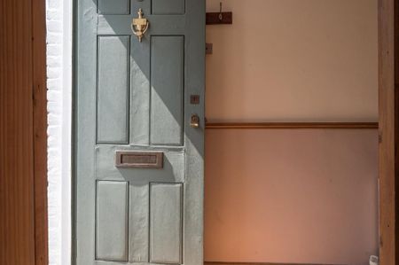3 bedroom terraced house to rent - Photo 5