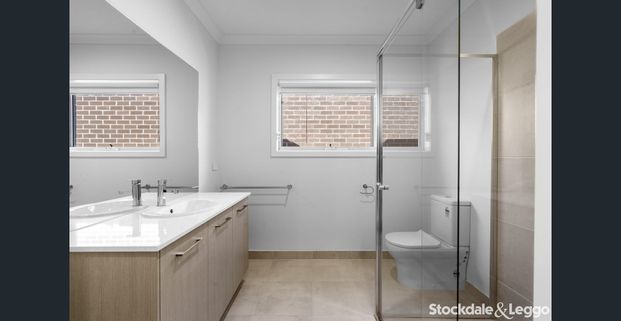 Brand New 4-Bed Home - Modern Comfort Meets Smart Living - Photo 1