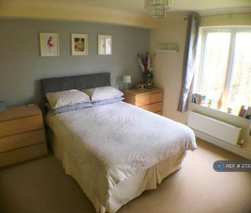 2 bedroom flat to rent - Photo 6