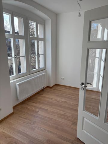 ***modern sanierte 3-Raumwohnung im Herzen der Dresdner Neustadt ist auf Mietersuche!*** - Photo 2