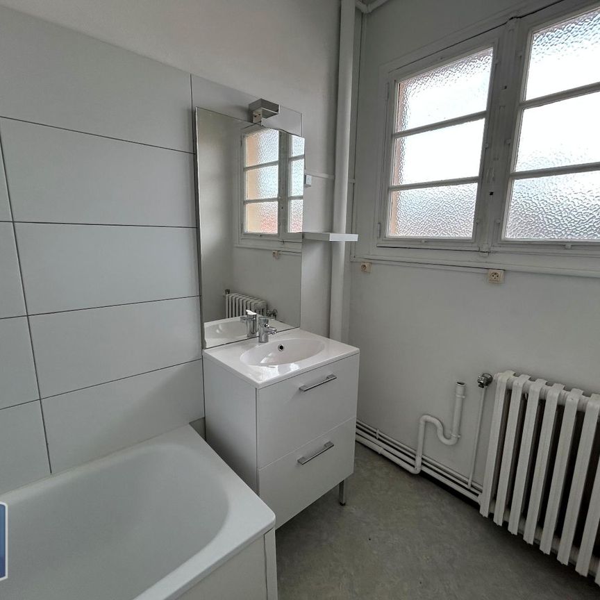 Location Appartement 3 pièces 67m² CHARNAY LES MACON 71850 - Photo 1