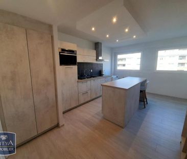Location Appartement 1 pièce 31m² LILLE 59000 - Photo 3
