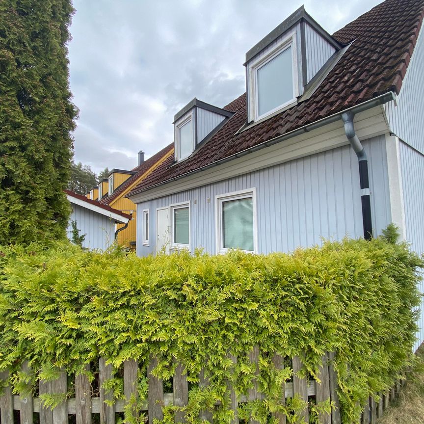Pusshagen, Jordbro - Foto 1