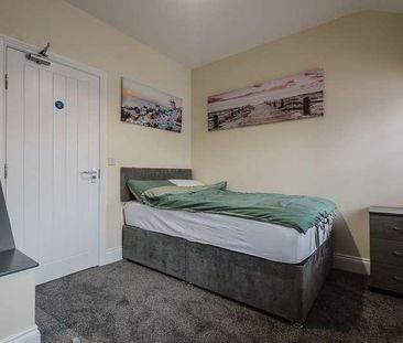 Mellor Street, Eccles, Manchester, M30 - Photo 4
