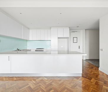 LUXURY APARTMENT - Photo 5