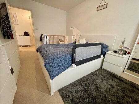 2 bedroom apartment to rent - Photo 5