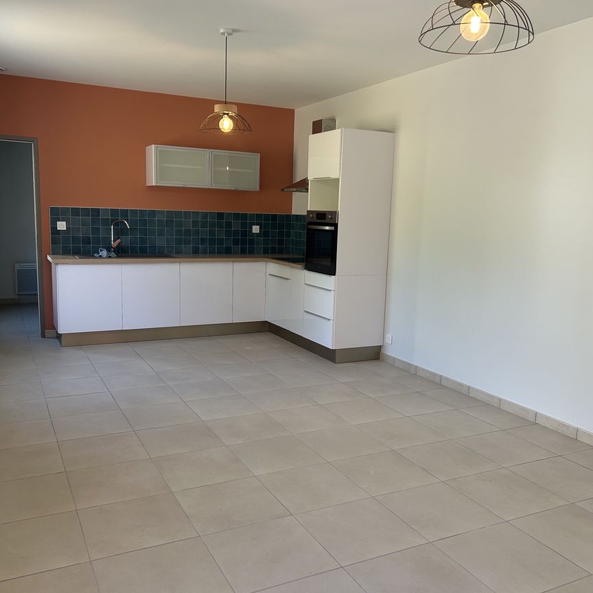 Location Maison 4 pièces 90m² NERAC 47600 - Photo 1