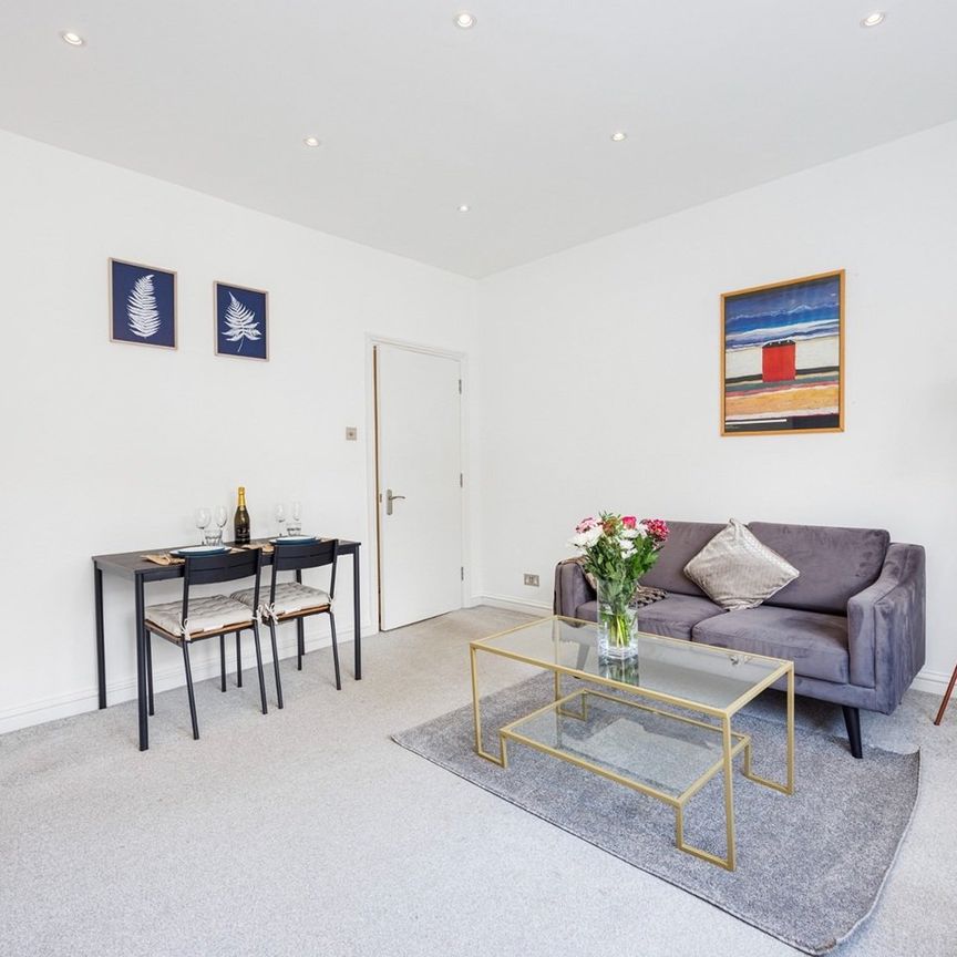 1 Bed Flat, Welford House, W9 - Photo 1