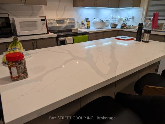 50 Crofting Crescent #(One Bedroom for Lease) - Photo 1