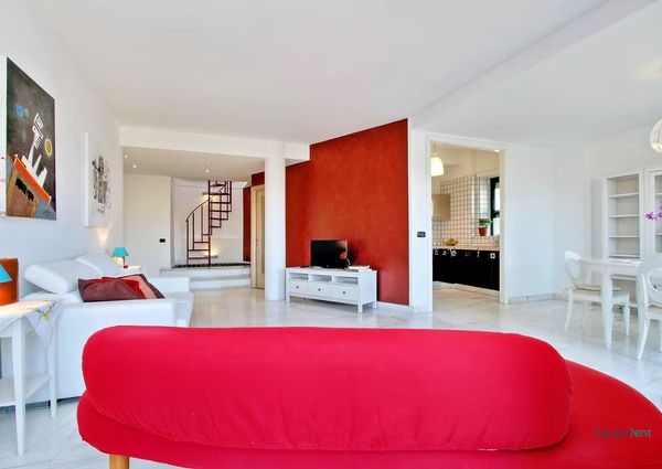 Trilocale in Via Caterina Fieschi, Roma