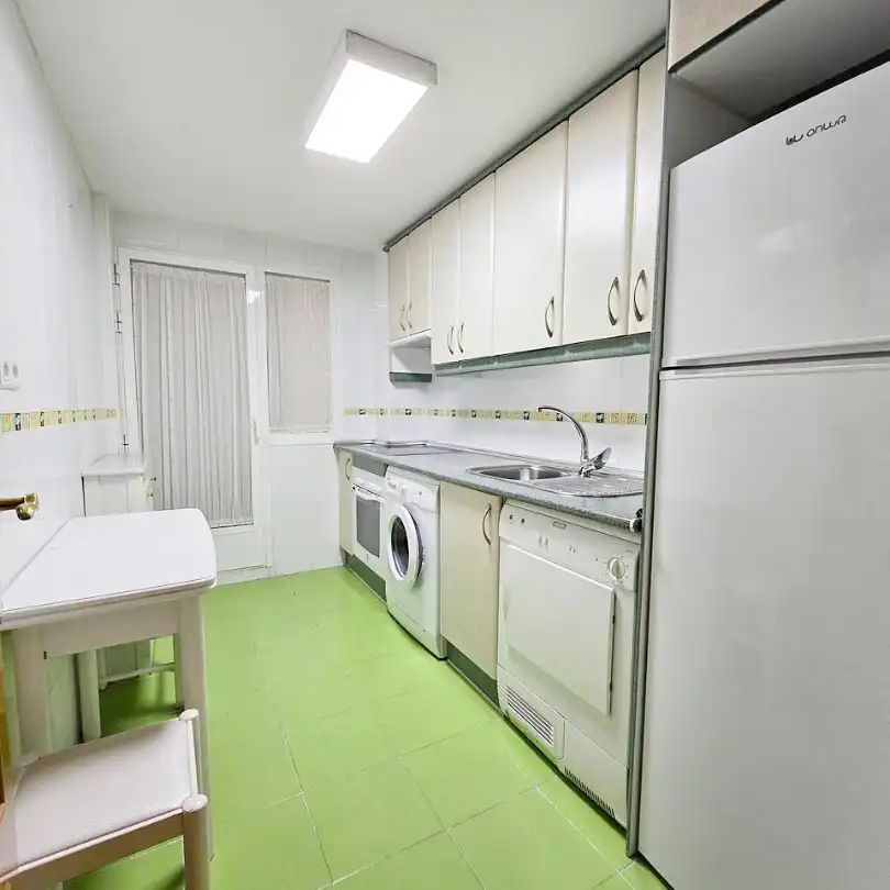 Piso de alquiler en Calle de Ordóñez, 20, Casco Antiguo - Photo 1