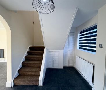 2 Bedroom House To Let - Photo 1