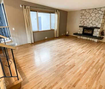 Charming Home With 3 Bed, 2 Bath, Fully Finished Basement And Huge ... - Photo 6