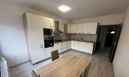 Plne zariadený dvojizbový byt Stare Mesto - Photo 5