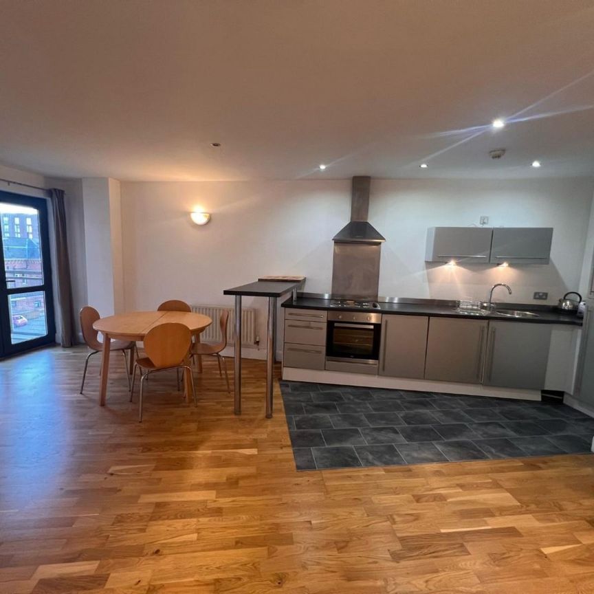 1 bedroom Flat To Let - Photo 1