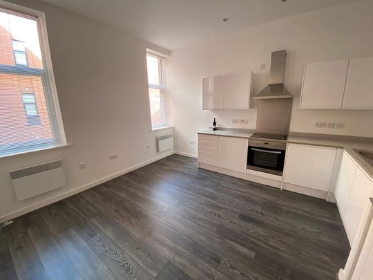 Studio to rent - Photo 1