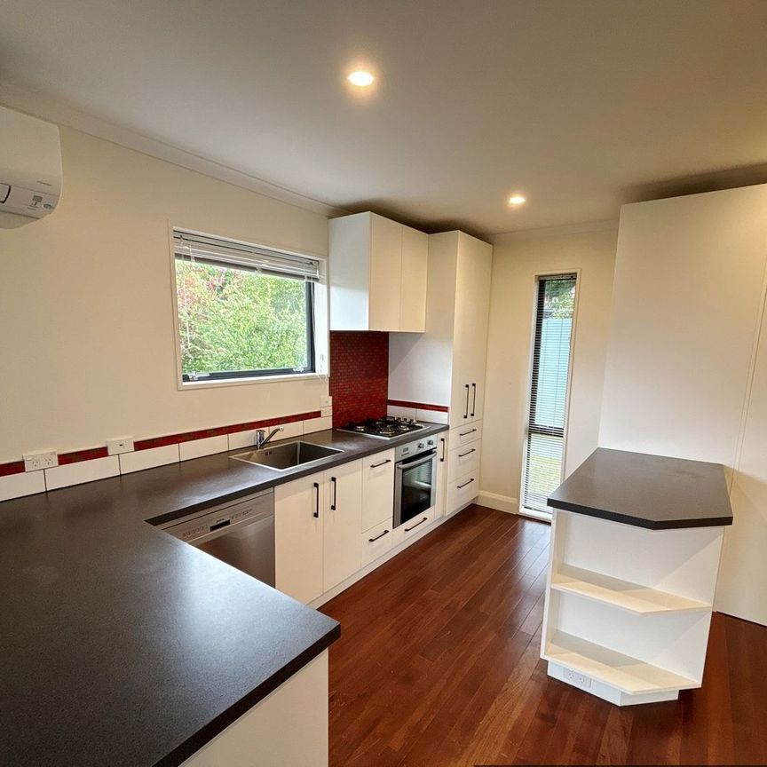 15 Gwynfa Avenue, Cashmere, NZ 8022 - Photo 1