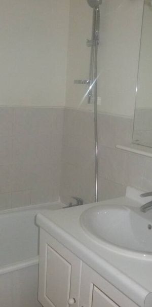 Location appartement 3 pièces 66.92 m² à La Roche-sur-Yon (85000) - Photo 1