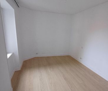 Location Appartement 3 pièces 80m² MILLAU 12100 - Photo 5