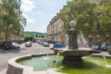 1 bedroom property to rent in Bath - Photo 2