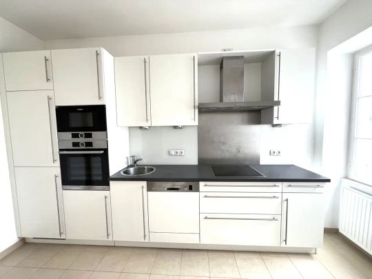 UNBEFRISTET: Wohnen in Bestlage: Attraktive klimatisierte Dachgeschoss-Wohnung in der Neubaugasse - Foto 1