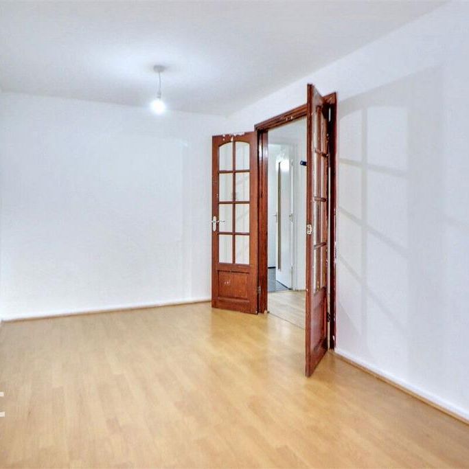 5 bedroom townhouse to rent - Photo 1