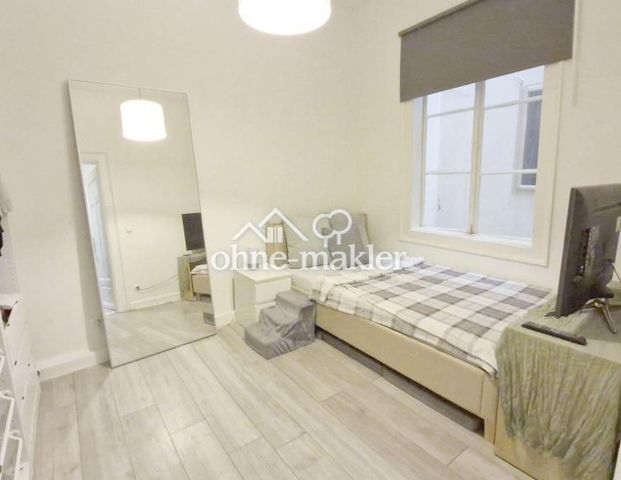 Schöne, extrem großzügige 3,5 Zi- Wohnung (plus 2 Zimmer) mit Einbauküche im Herzen von Bingen - Photo 1