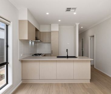 5 Casuarina Way, Eyre SA 5121 - House For Rent | Domain - Photo 2